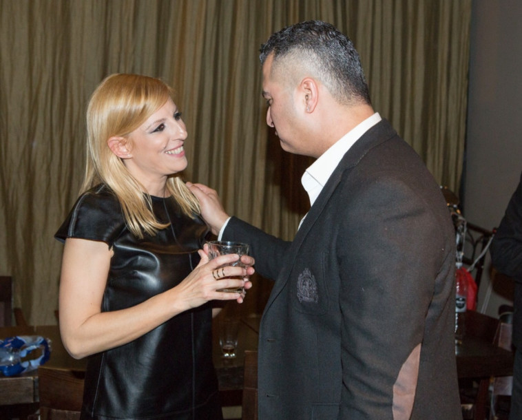 את אחלה. רון שובל עם דנה ברגר