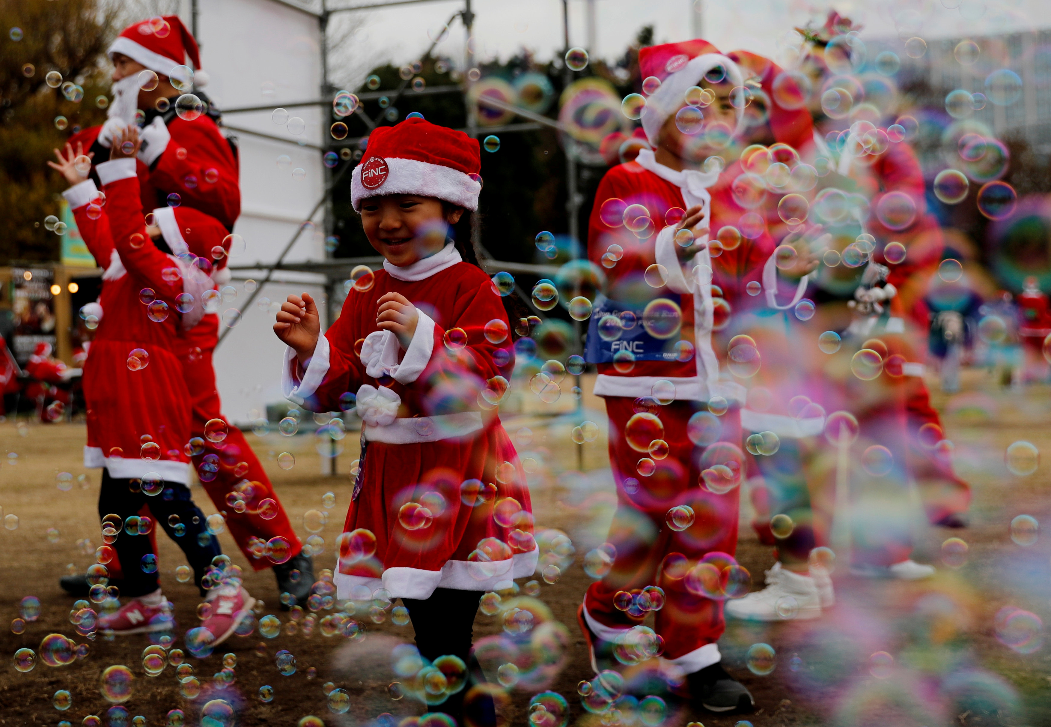 ילדים חוגגים בטוקיו, יפן. צילום: רויטרס