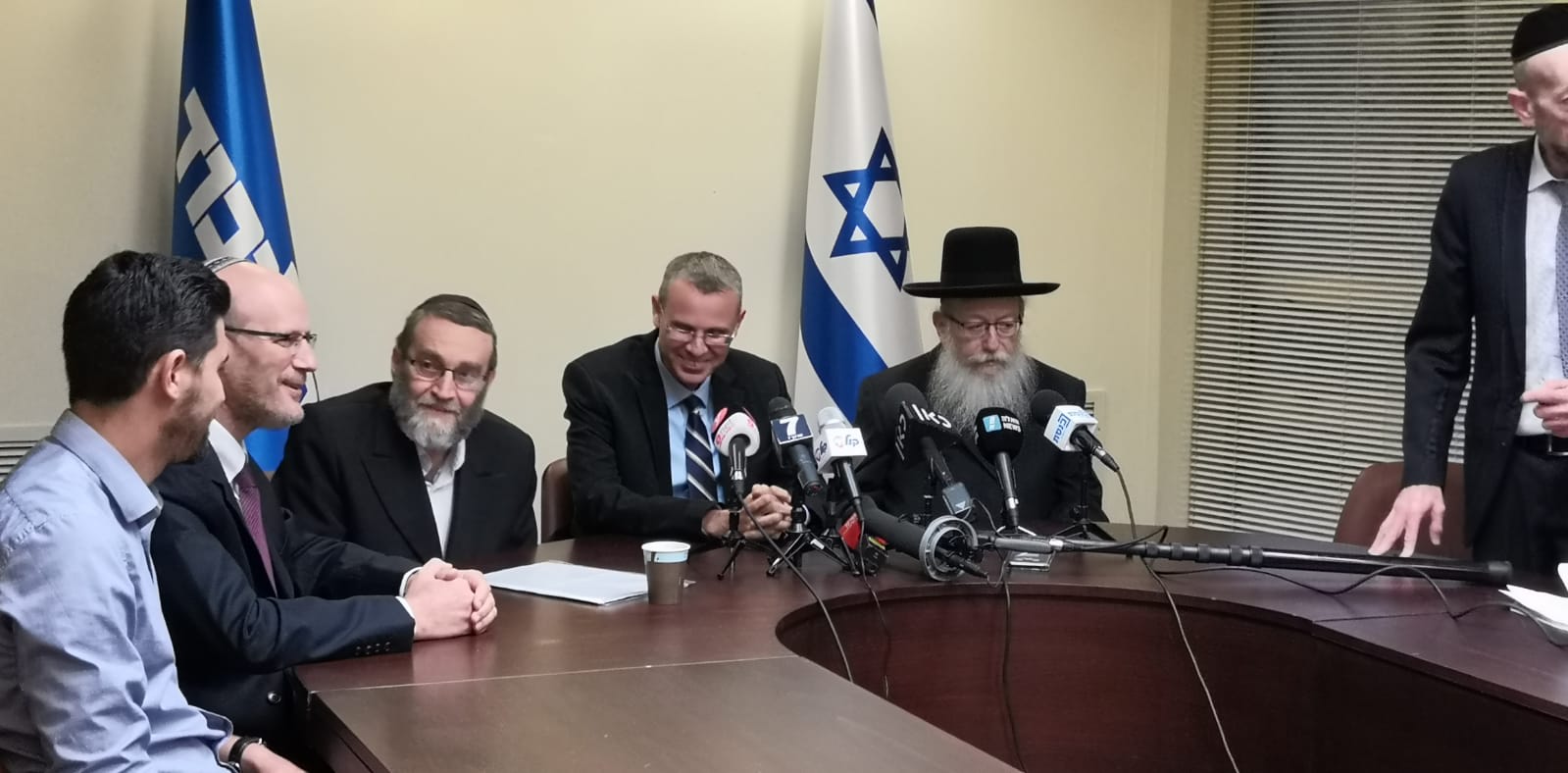 המו&quot;מ הקואליציוני. צילום: יניר קוזין