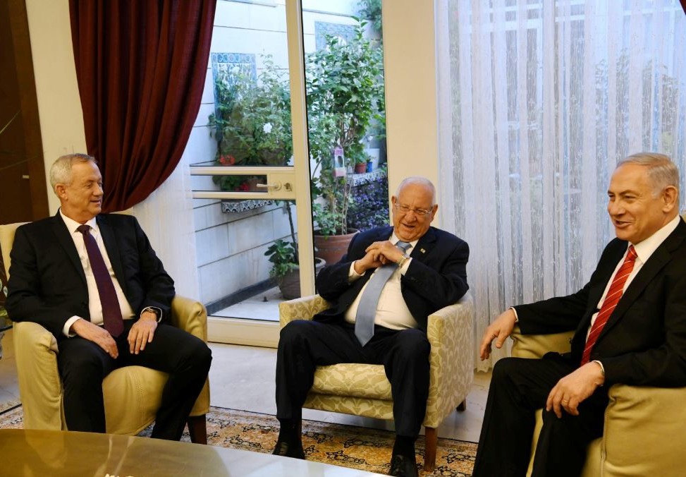 גנץ, ריבלין ונתניהו. צילום: עמוס בן גרשום, לע&quot;מ