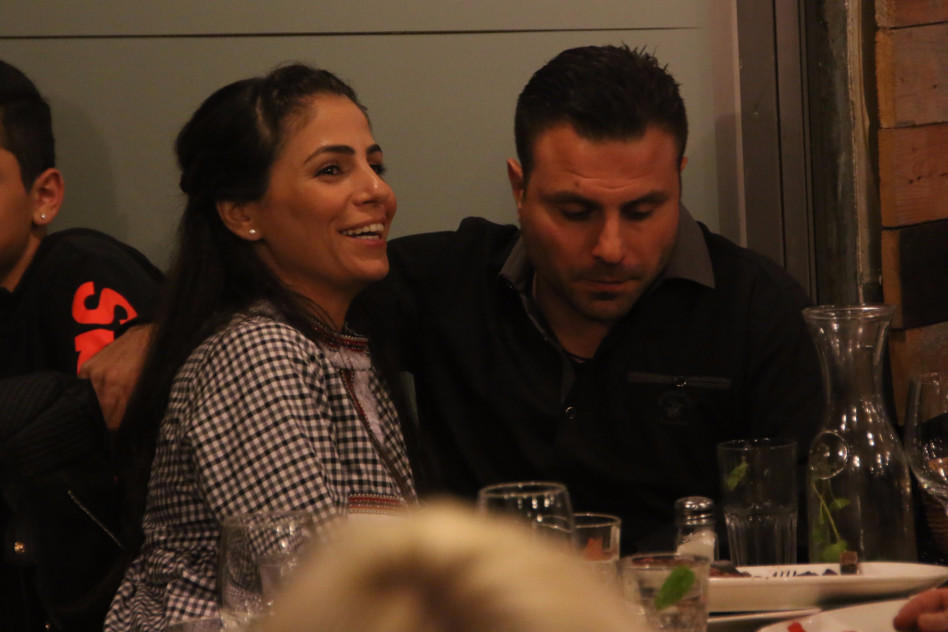 רגע של נחת, עם ורד וטילטיל אורפלי