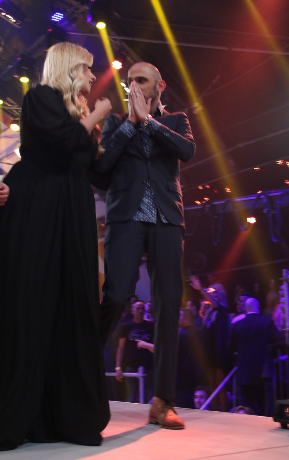 ברק אדרי, עוד רגע מעולף