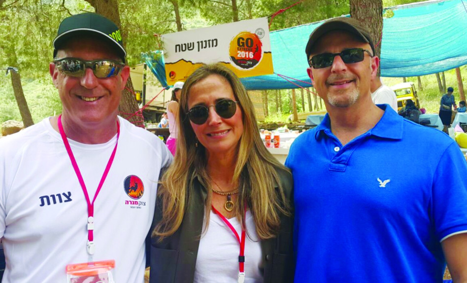 גדעון פישר, רווי רז ואייל שמיר (צילום: יח"צ צוק מנרה)