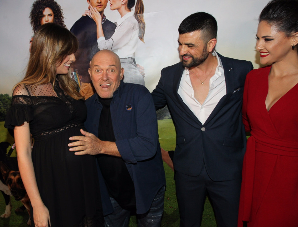 תראו איך שלומי שבת שמח מהבטן של לוי!