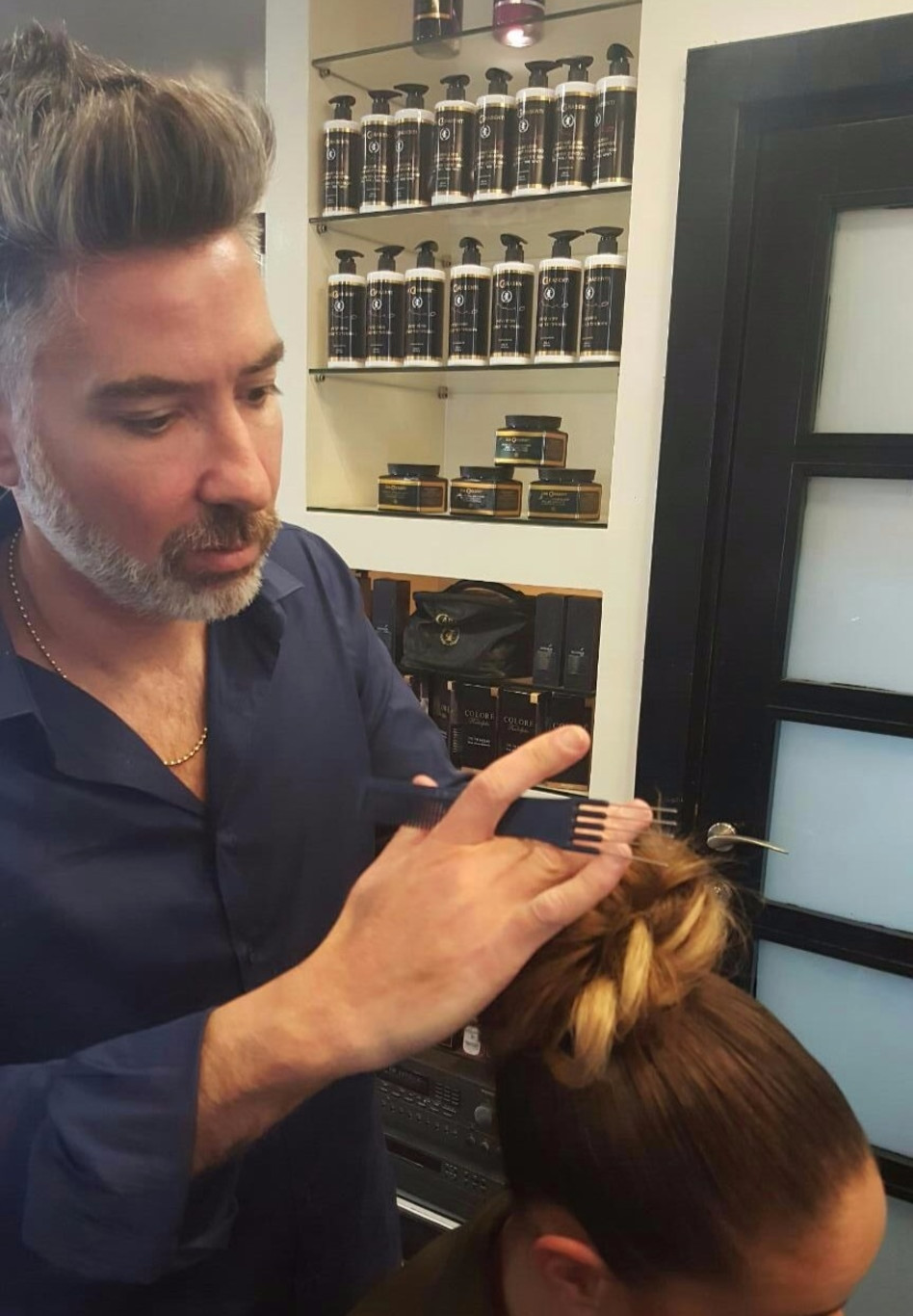 לא נראה חיוור, נכון? כרסנטי