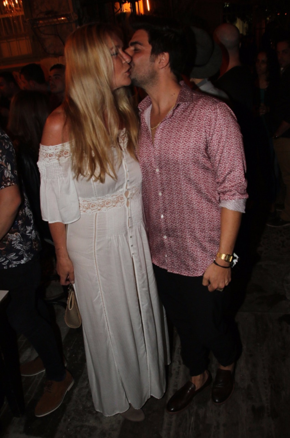 בסמה. ציפי רפאלי עם רותם כהן (יח"צ)