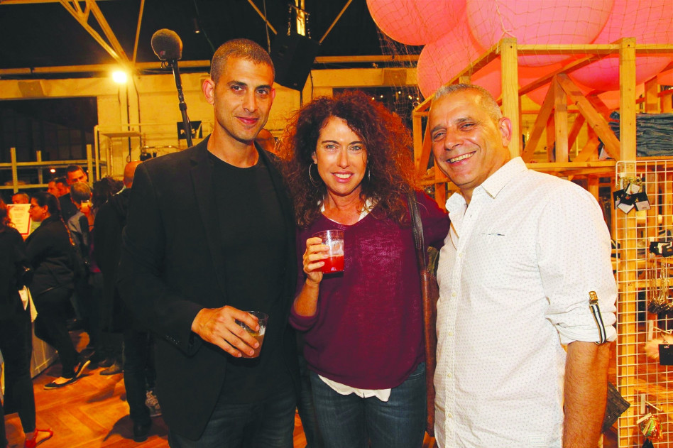 מוטי אלמליח, סטלה הנדלר ודדי שוורצברג (צילום: רפי דלויה)