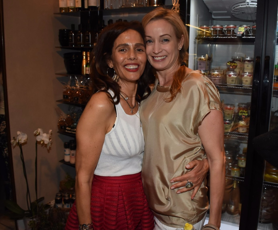 רוית נמרודי וטלי סבג