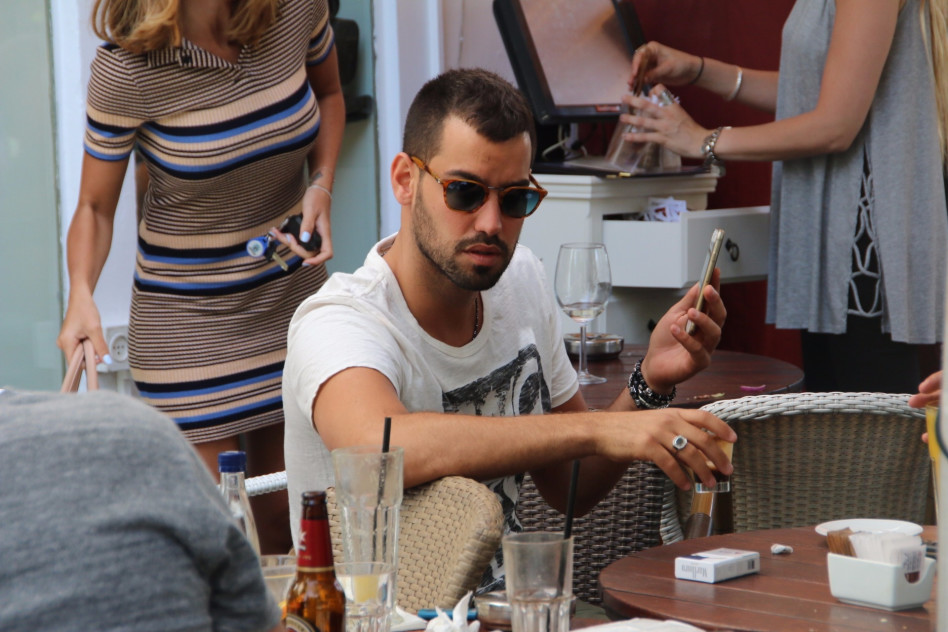 "פאק, ראו מה כתבתי?"