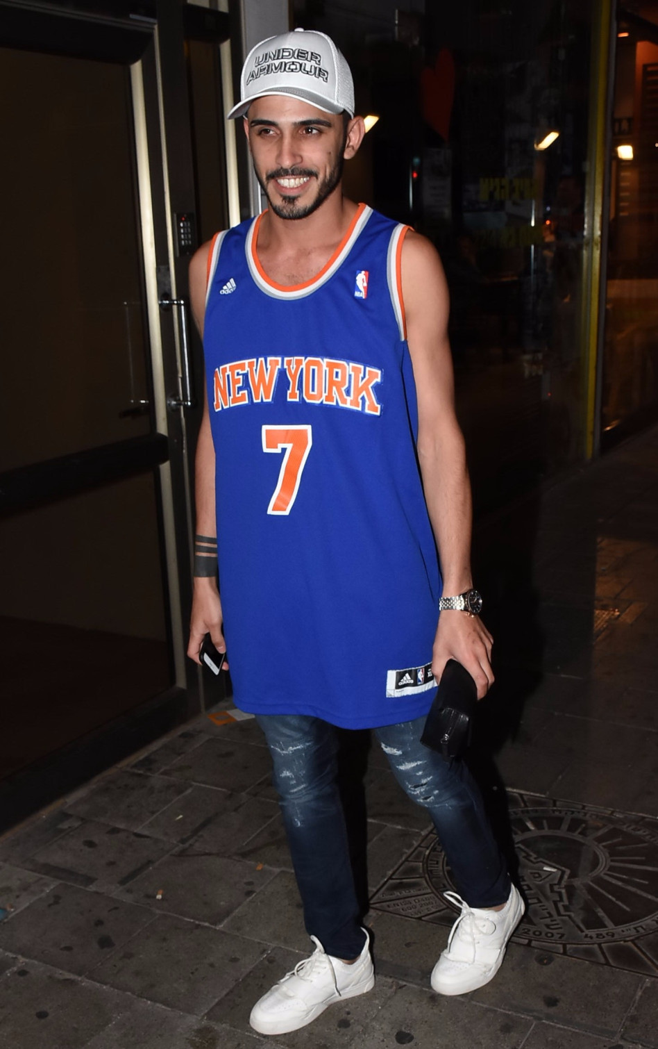 ברק אדרי כנראה הגיע ממשחק כדורסל, אחרת...