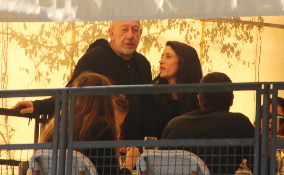 נו פליז, לג'וליאן