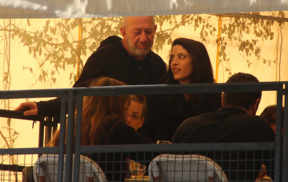 לא בא לך איזה קרפצ'יו מאמי?