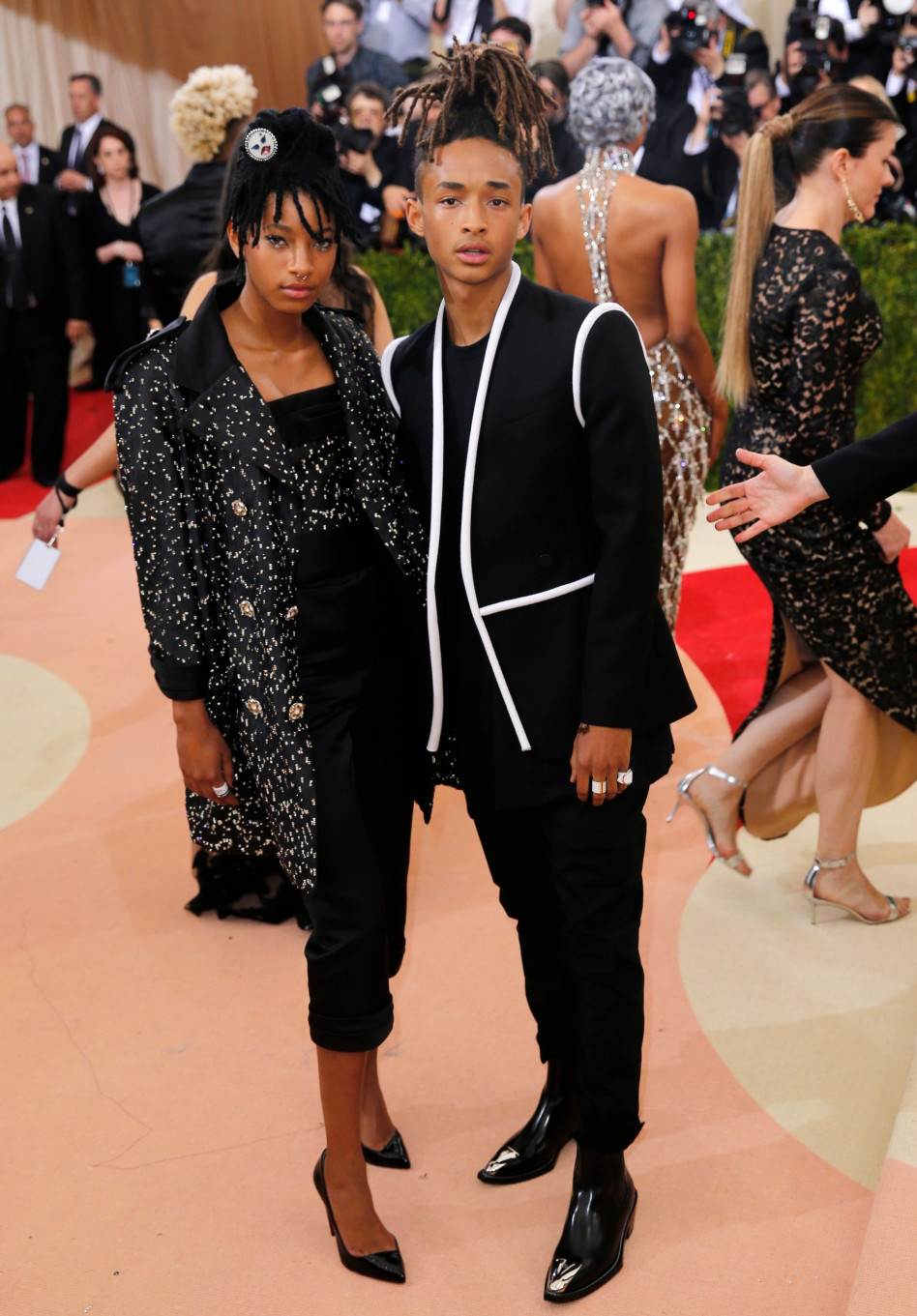 ווילו וג'יידן סמית'. תתעוררו