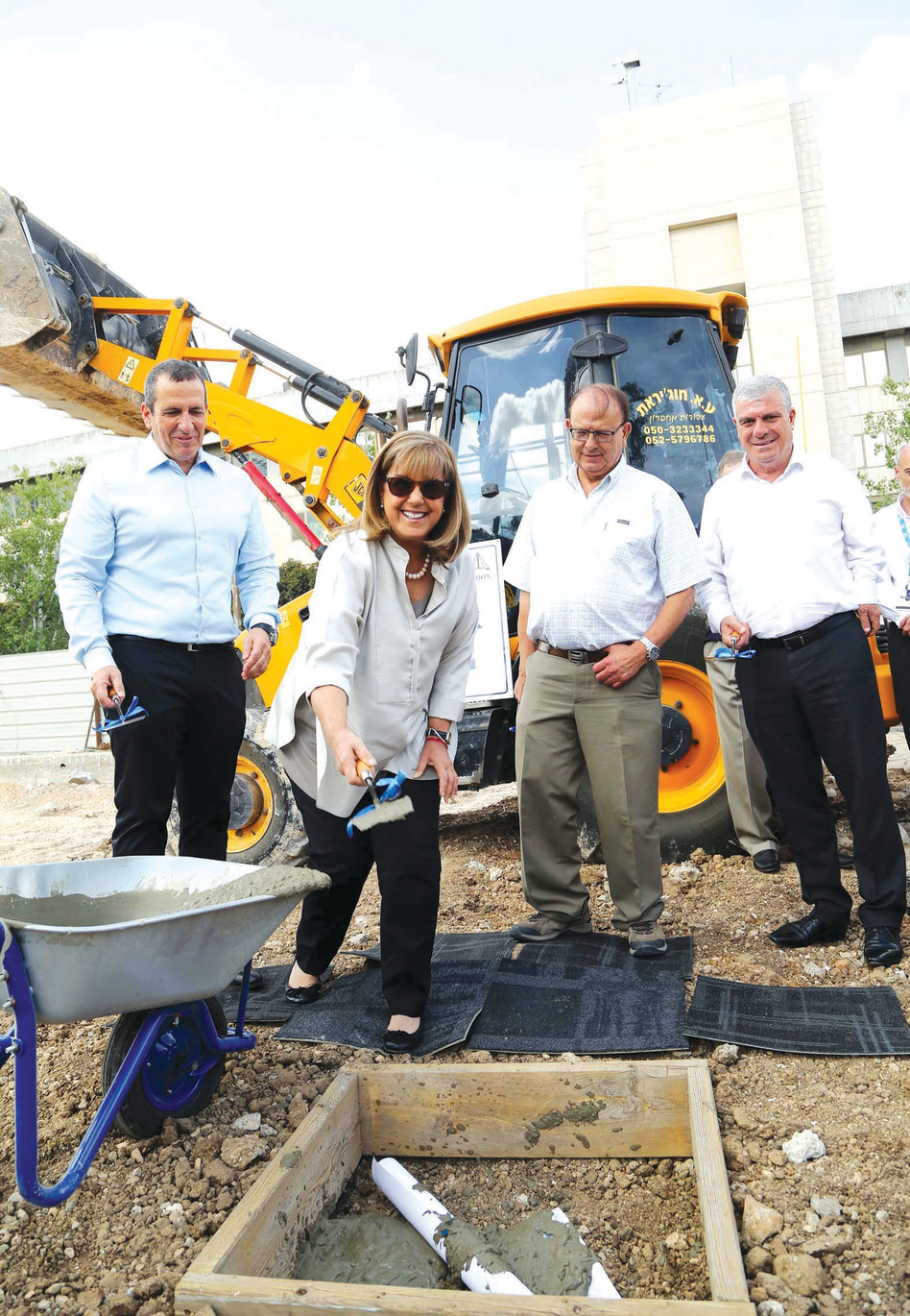 אבי לוי, סימון אלפסי, ליאורה עופר ואייל וולדמן (צילום: סיון פרג')