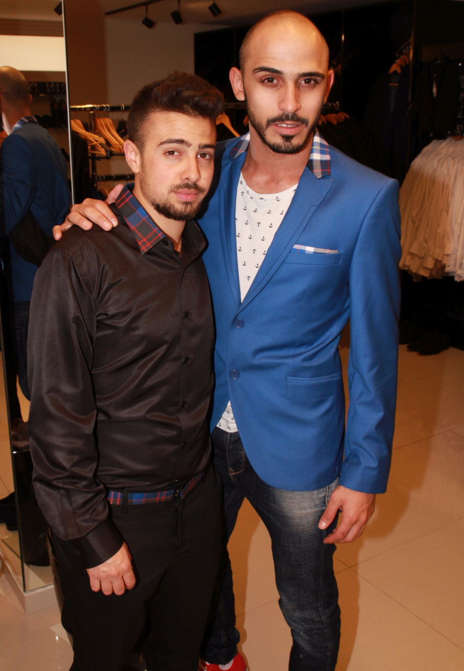 פאן. אדרי ואלרוי מצטלמים