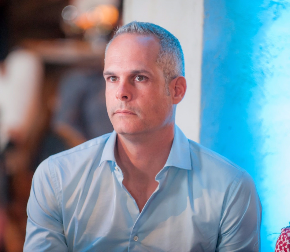 צביקה אקרשטיין