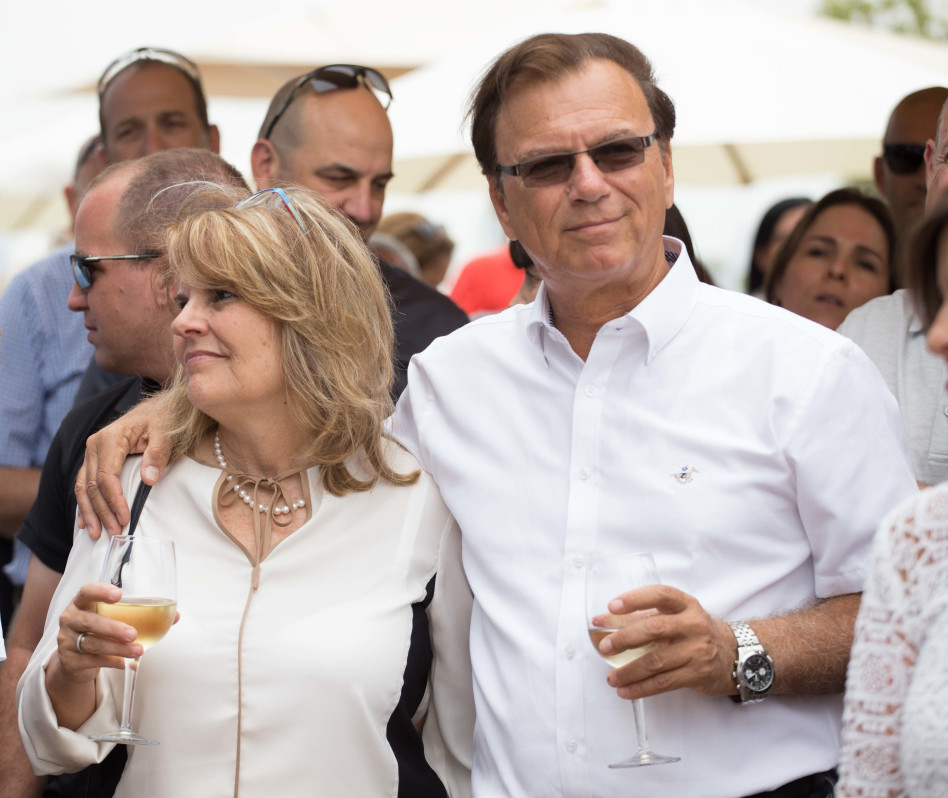  אפי ודליה שטנצלר