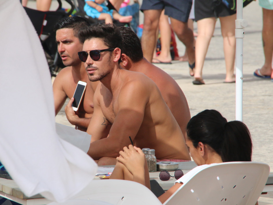 ג'נטלמן גם הולך? רז זלצרמן