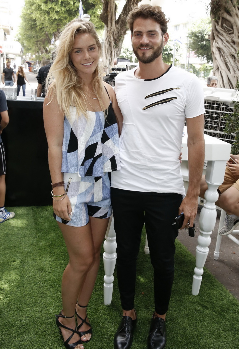 כבר לא מכסה אותו באהבה. אדריאנו חאובל ומונדה קנצפולסקי (צילום: שוקה כהן, יח"צ)