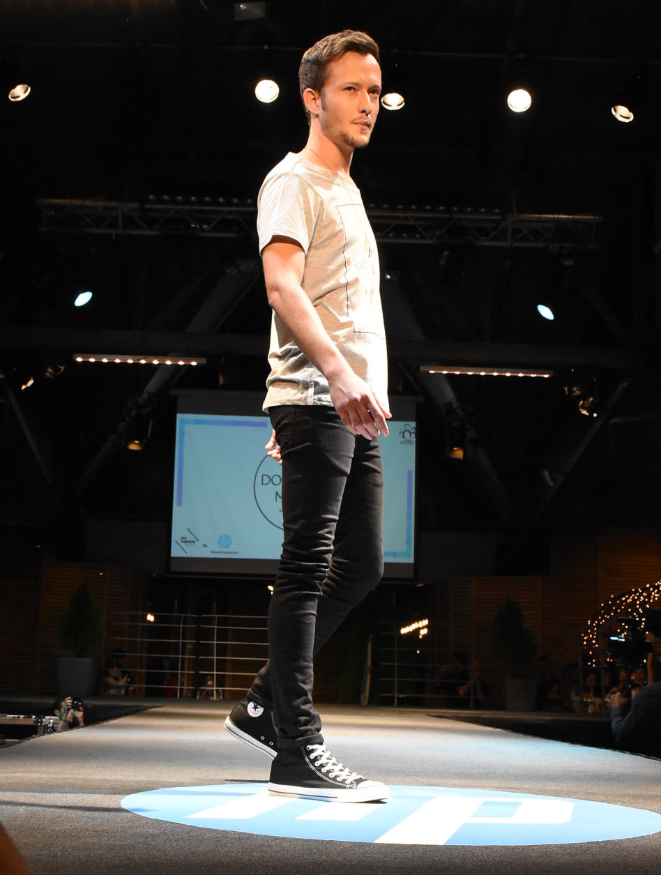 רגע, זה זולנדר או יון?