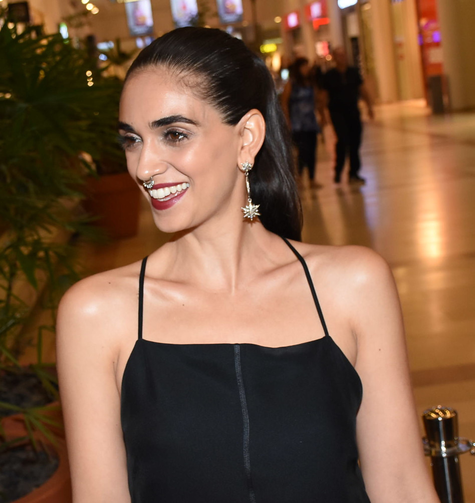 אוהבת את הנזם! לירז צ'רכי