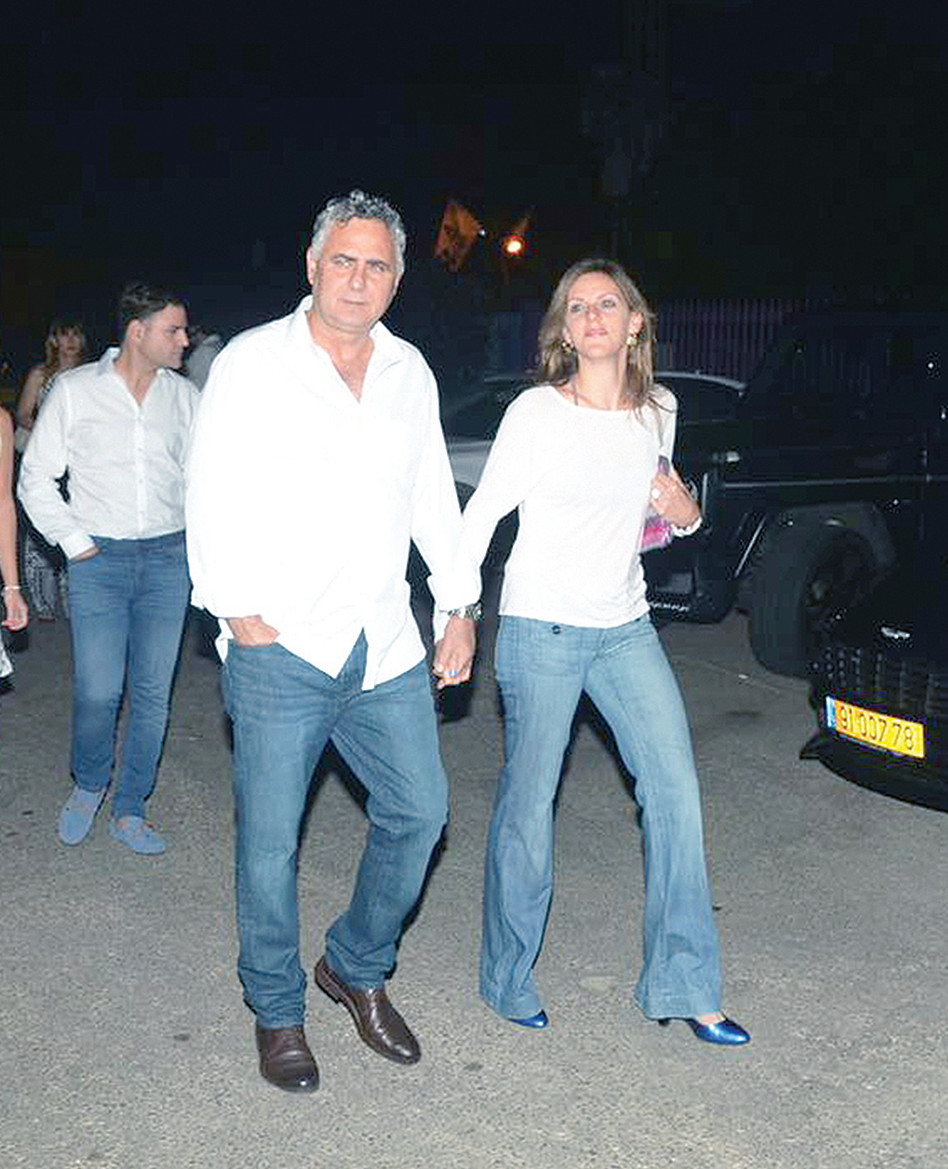 רמי שביט והחברה (צילום: אביב חופי)