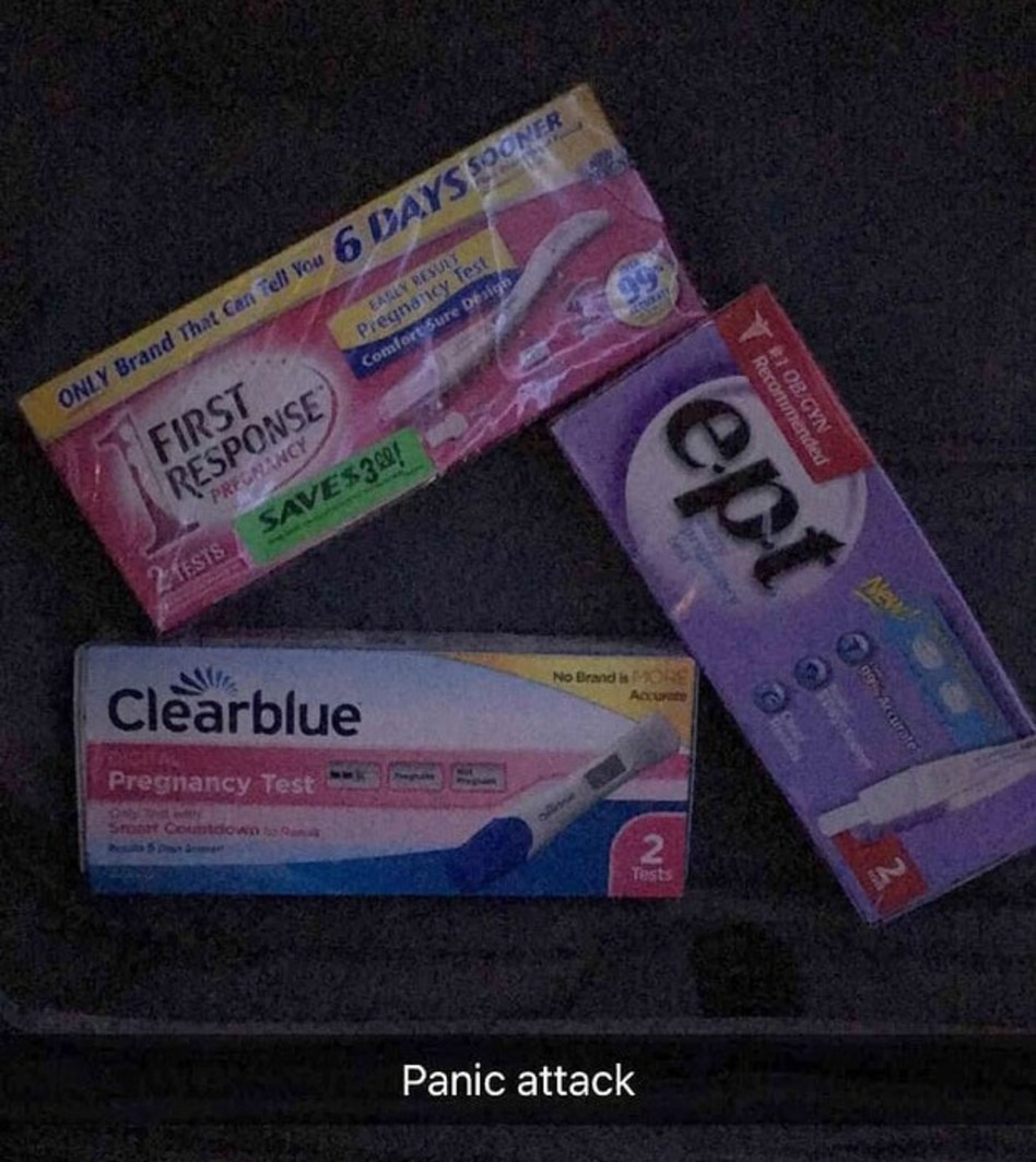 התקף פאניקה. הבדיקות העצמיות של קרדשיאן (צילום מסך)