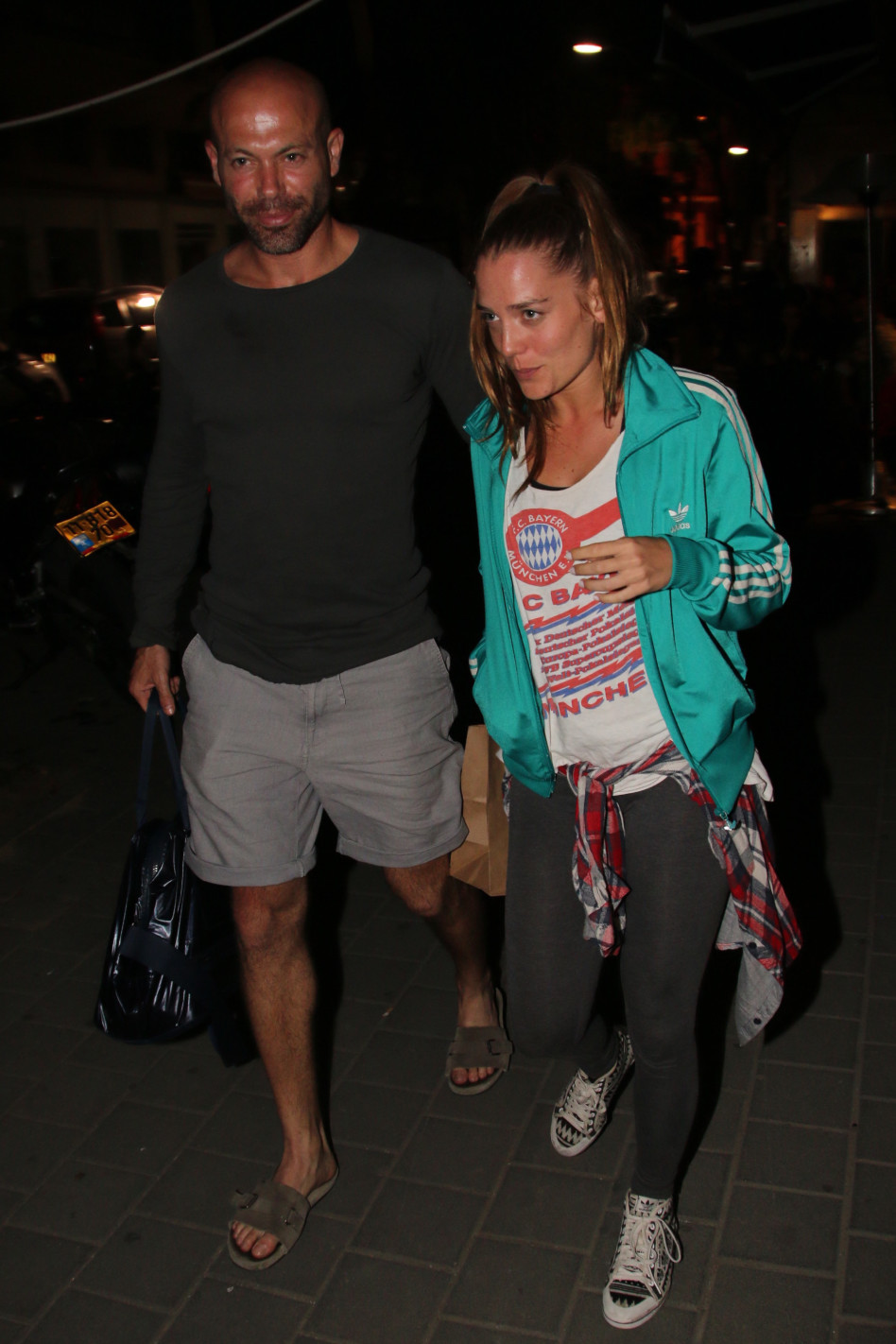 "כפרה, קח אותי מפה!"