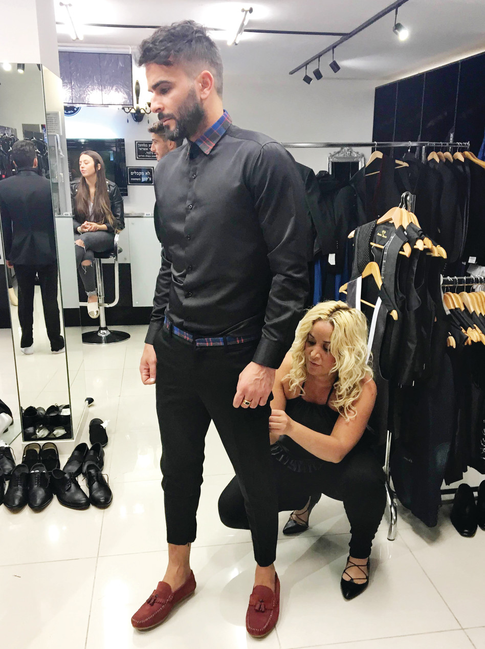 אליאב אוזן אצל דורין סגול (צילום: אור גפן)