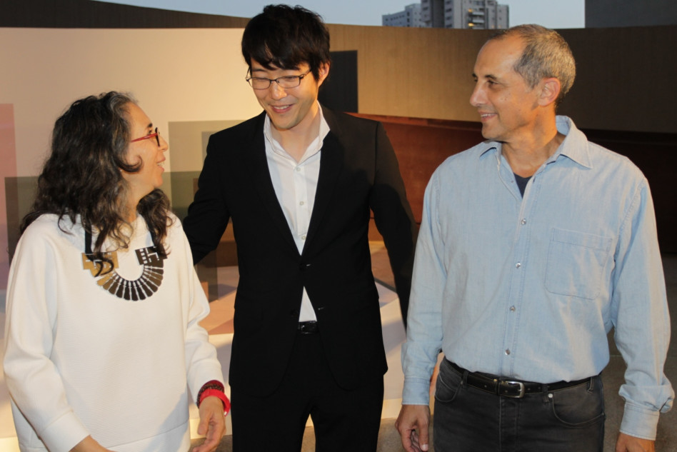 יוס שירן, אוקי סאטו וגלית גאון (צילום: רפי דלויה)