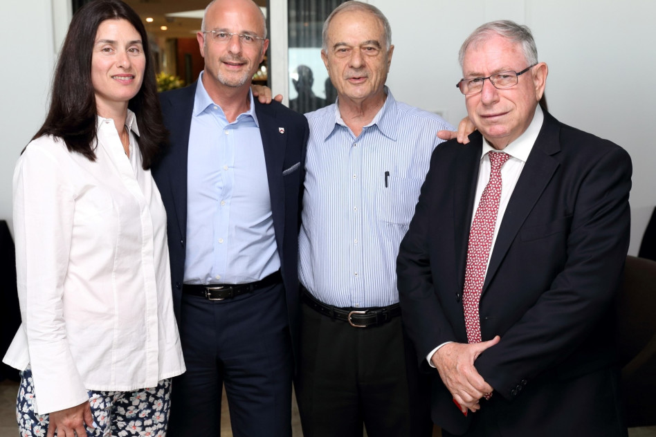 אורן שחור, אוריאל לין וגדעון ודפנה פישר. צילום גלעד ארצי