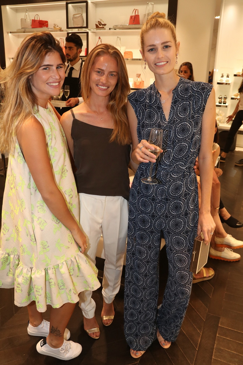 שביט ויזל, יערה בנבנישתי ושי מיקה יפרח