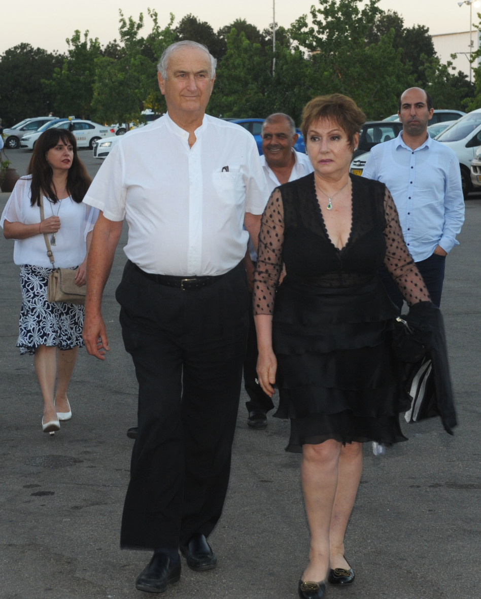 אתי וגד פרופר