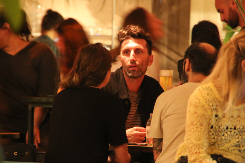 מדבר או רק מקשיב?