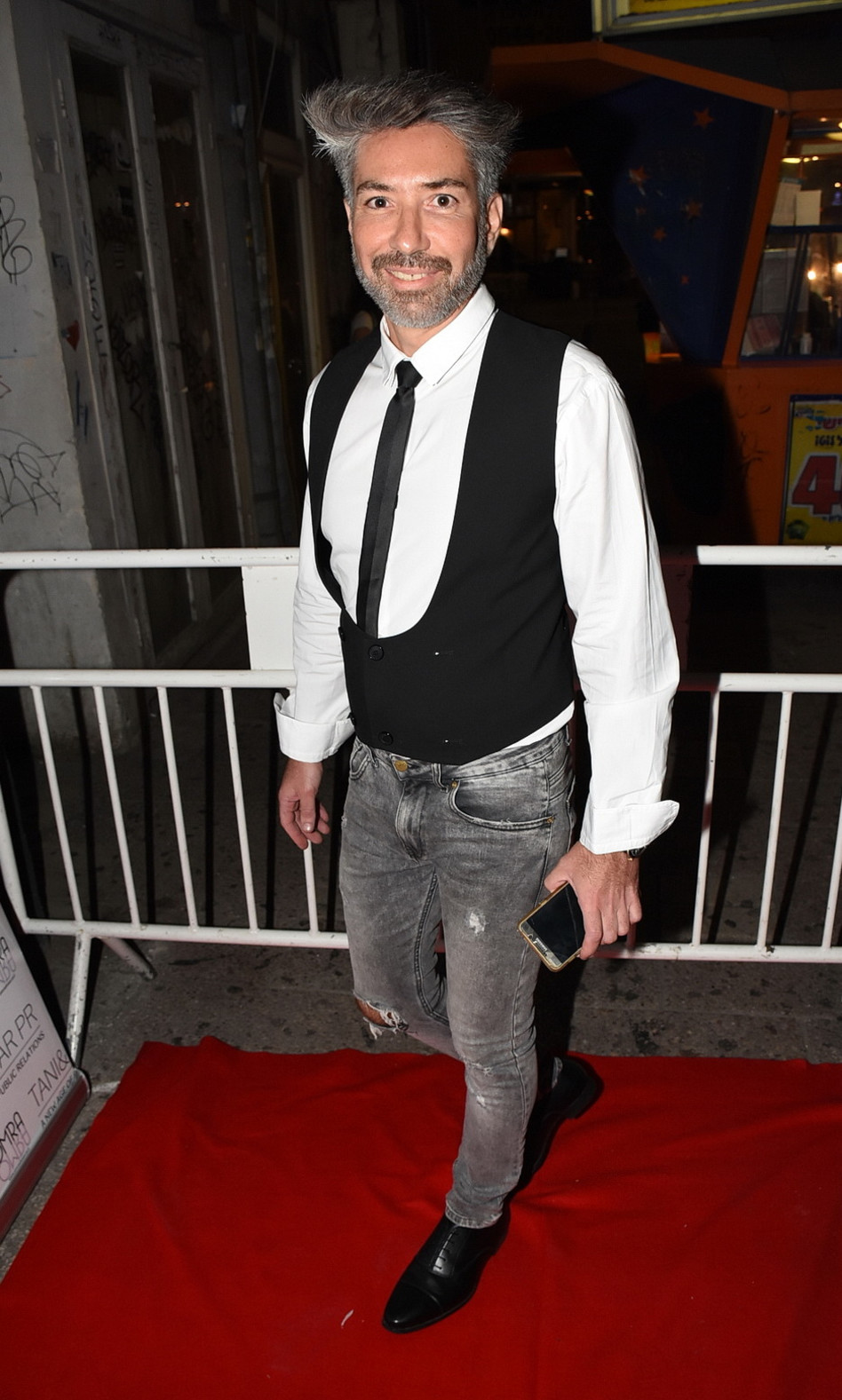 הגיע בפריזורה מושקעת. איציק כרסנטי