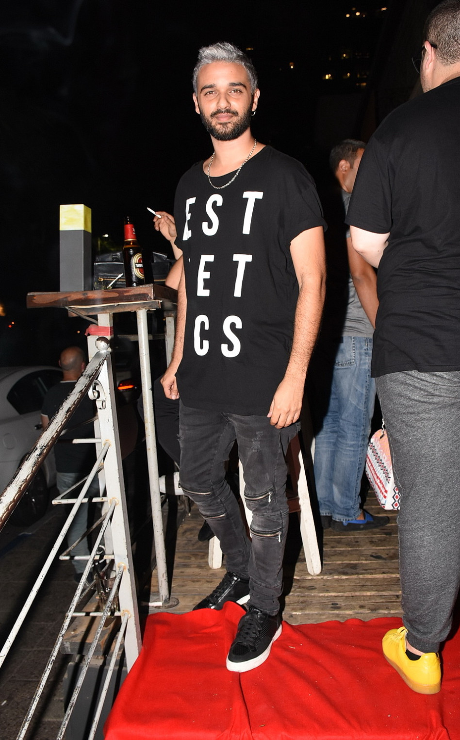 שיער מאפיר מלחץ? חן אהרוני