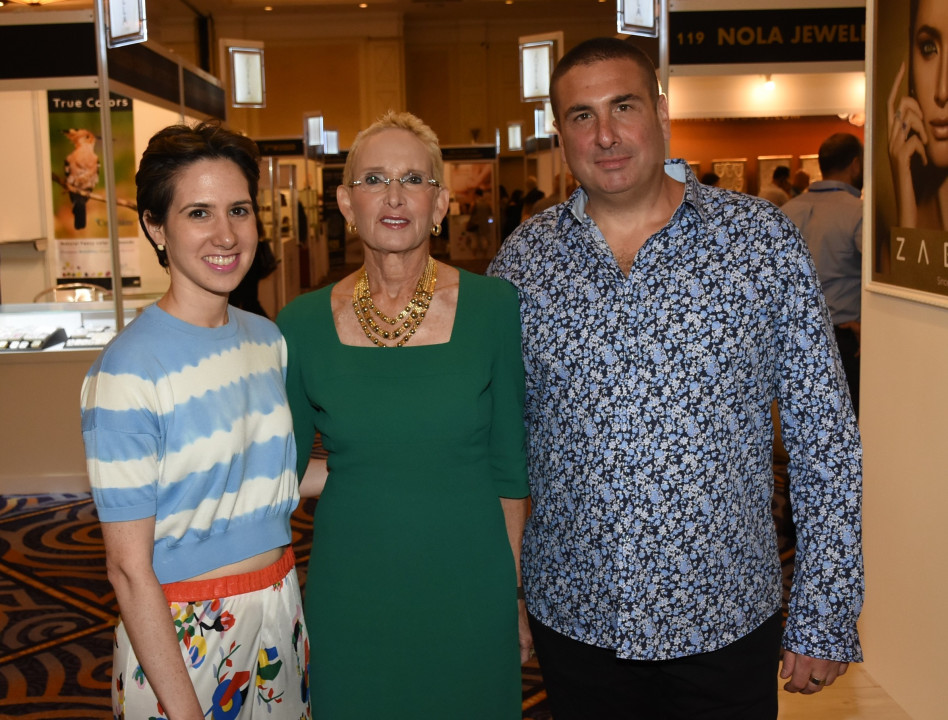 גיל שטיר, ישראלה שטיר ורוני איינשטיין (צילום: אביב חופי)