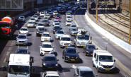 פקק תנועה באיילון (צילום: אבשלום ששוני)