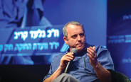 גלעד קריב (צילום: אבשלום ששוני)