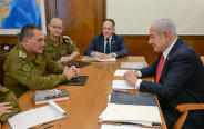 בנימין נתניהו, אייל זמיר (צילום: מעיין טואף, לע"מ)