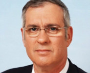 משה נסטלבאום