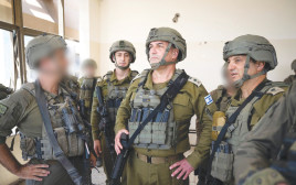 הרמטכ"ל אייל זמיר בח'אן יונס (צילום: דובר צהל)