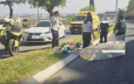 אישה בת 70 נפטרה כתוצאה מפגיעת רכב בנשר (צילום: תיעוד מבצעי מד"א)