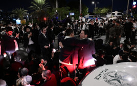 הפגנות החרדים בכביש 4 (צילום: אבשלום ששוני)