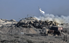 כוחות צה"ל בעזה (צילום: צפריר אביוב, פלאש 90)