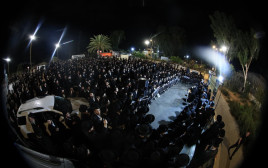 מחאת החרדים סמוך לכלא 10 (צילום: משה גולדשטיין)