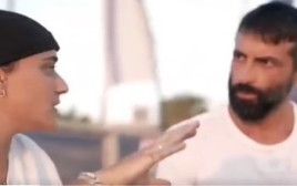 "הנסיך הירוק" עם אמילי דמארי (צילום: צילום מסך מתוך חדשות 12)