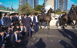 הפגנות חרדים (צילום: אבשלום ששוני)