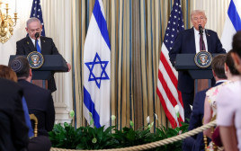 נתניהו וטראמפ במסיבת העיתונאים (צילום: רויטרס)