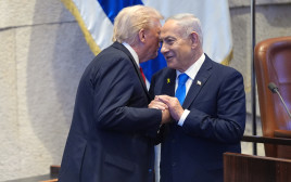 בנימין נתניהו, דונלד טראמפ (צילום: Evelyn Hockstein - Pool/Getty Images)